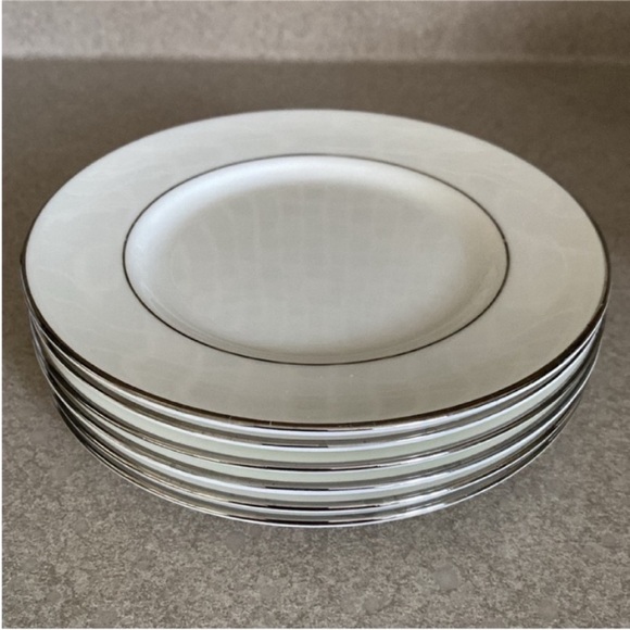 Wedgwood Regal Platinum Bread & Butter Plate and Footed Teacups Cups Set of 6 - Picture 9 of 11